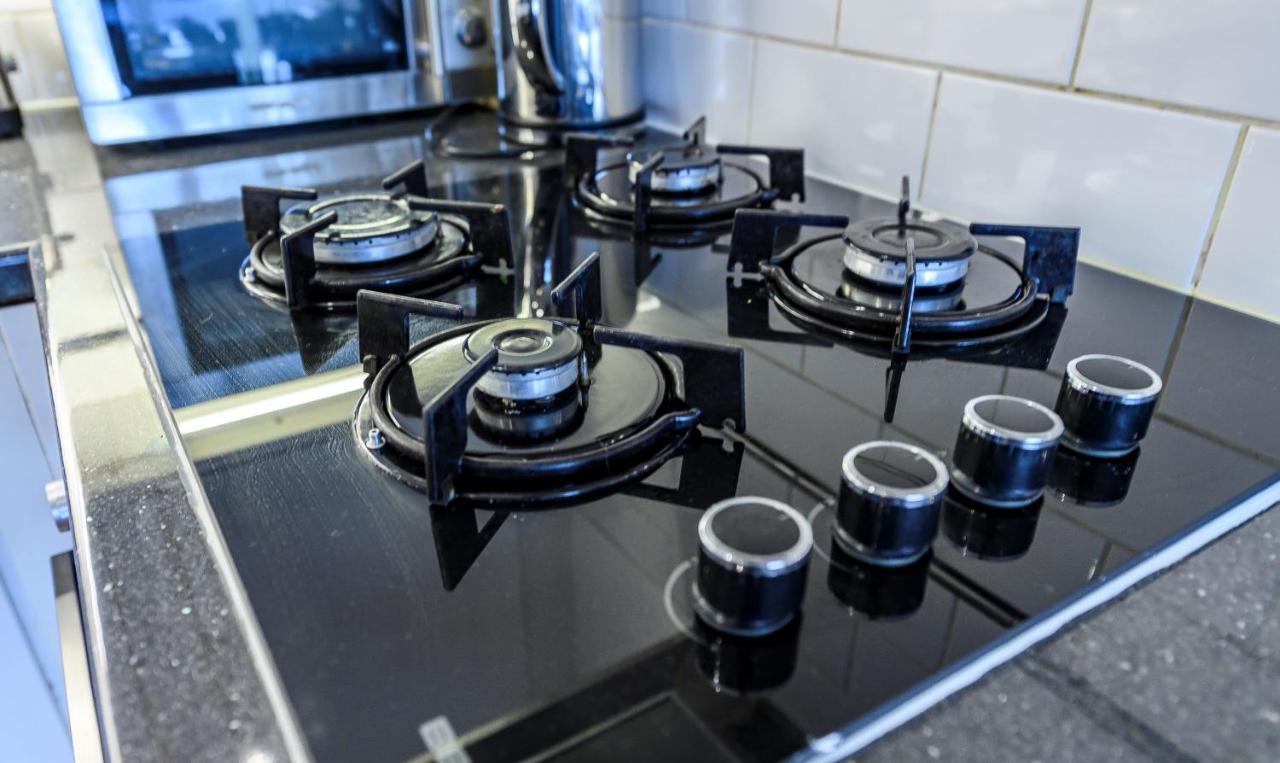 Southside Flat With Private Garden! Apartman Glasgow Kültér fotó